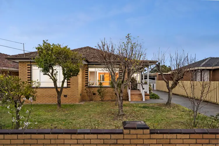 21 Meager Street, Deer Park VIC 3023