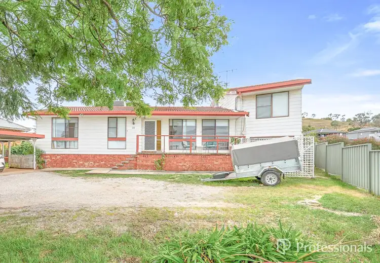 32 Peel Street, North Tamworth NSW 2340