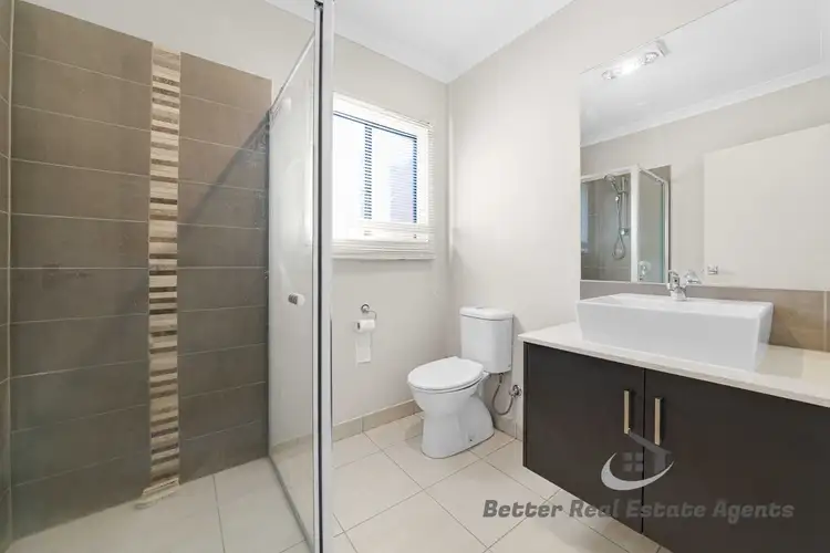 Fifth view of Homely house listing, 4 Willandra Boulevard, Harkness VIC 3337