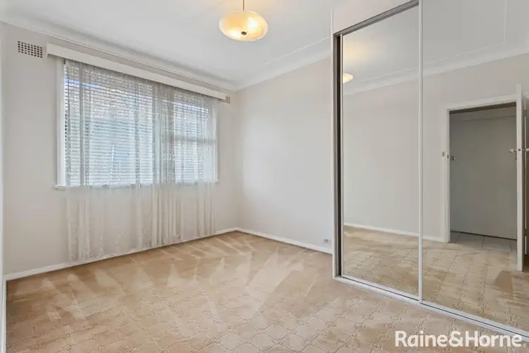 Fourth view of Homely house listing, 2 Stern Place, Roselands NSW 2196