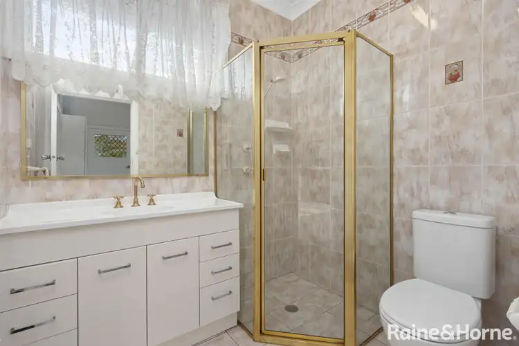 Fifth view of Homely house listing, 2 Stern Place, Roselands NSW 2196