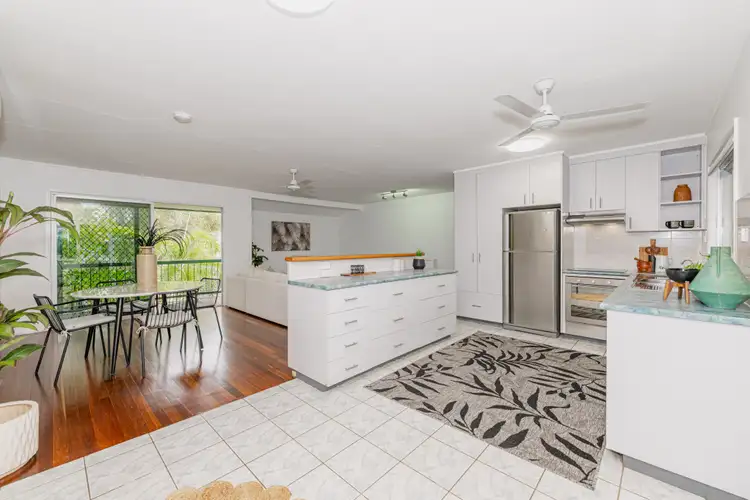 Sixth view of Homely house listing, 4 Lutana Court, Cranbrook QLD 4814