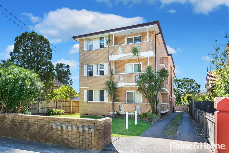 18 Tintern Street