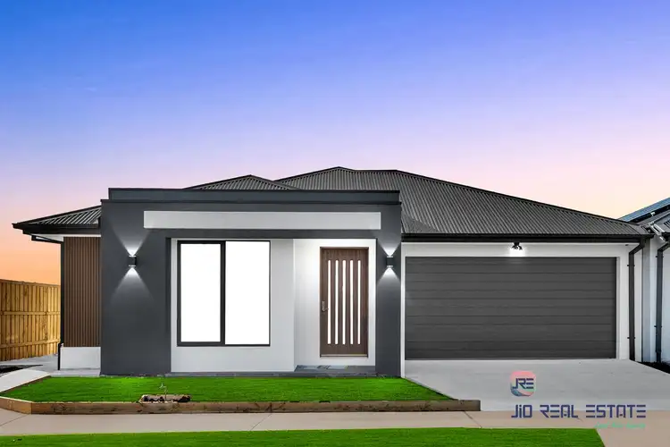 1 Beethistle Drive, Rockbank VIC 3335