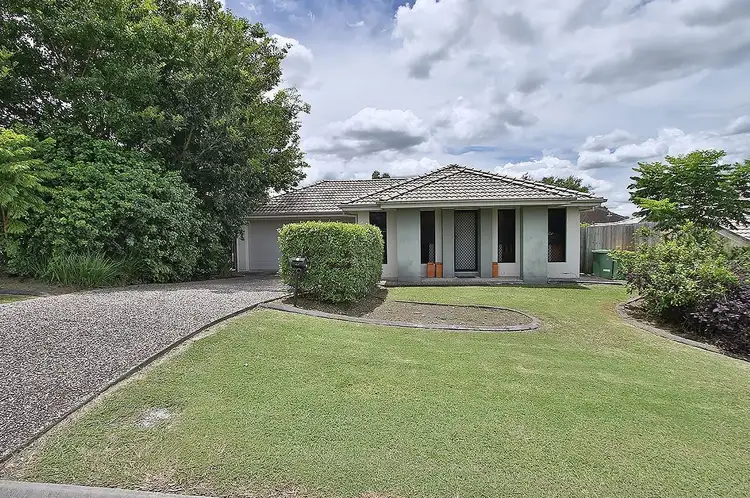 4 Hine Ct