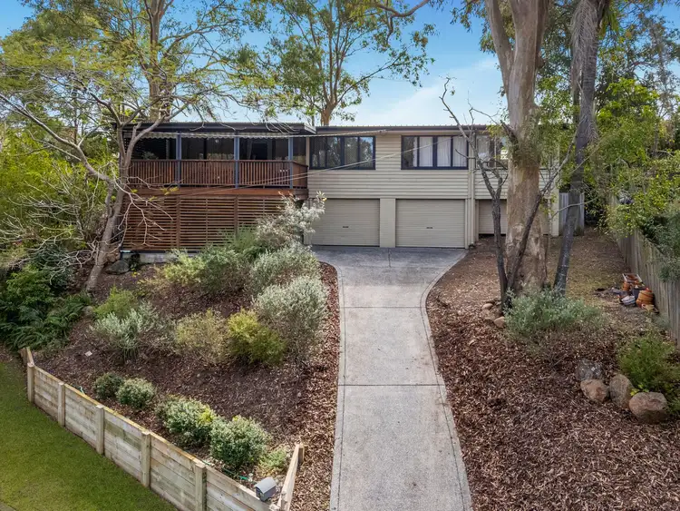 9 Baloo Street, Holland Park West QLD 4121