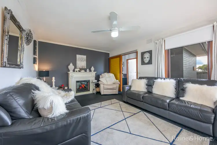 Third view of Homely house listing, 19 Heysen Drive, Sunbury VIC 3429