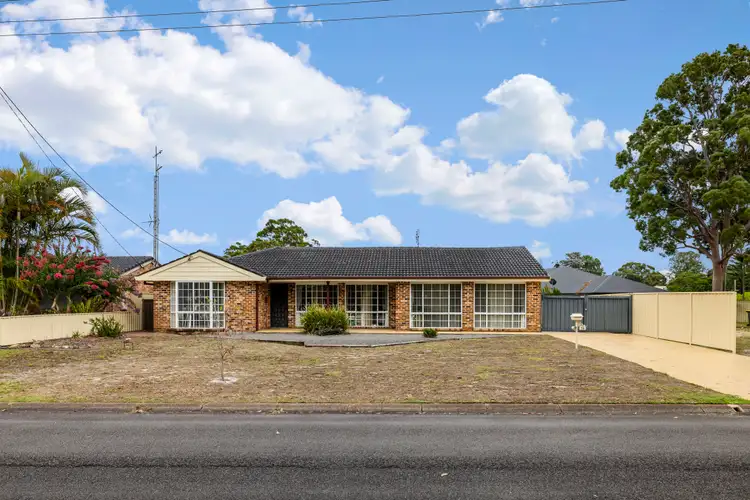 29 Clemenceau Crescent, Tanilba Bay NSW 2319