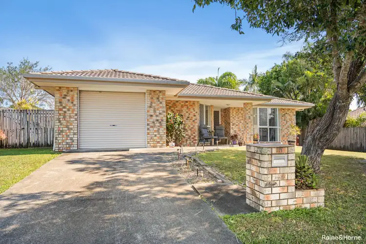 11 Karina Court, Urangan QLD 4655