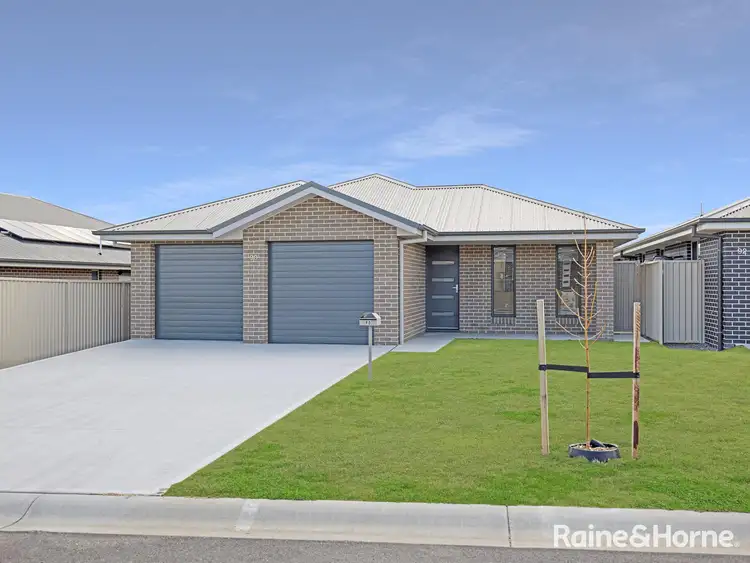 Main view of Homely house listing, 90 Emerald Drive, Kelso NSW 2795