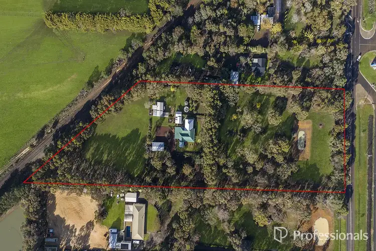8032 Hamilton - Port Fairy Road, Hamilton VIC 3300