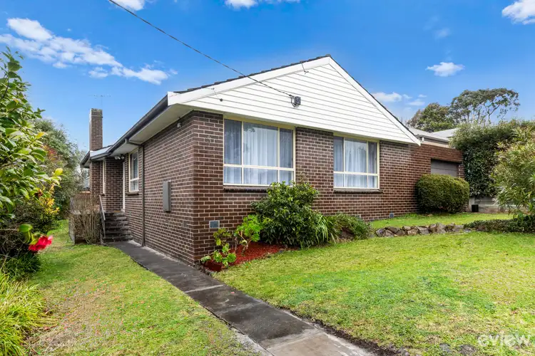 3 Oakfield Court
