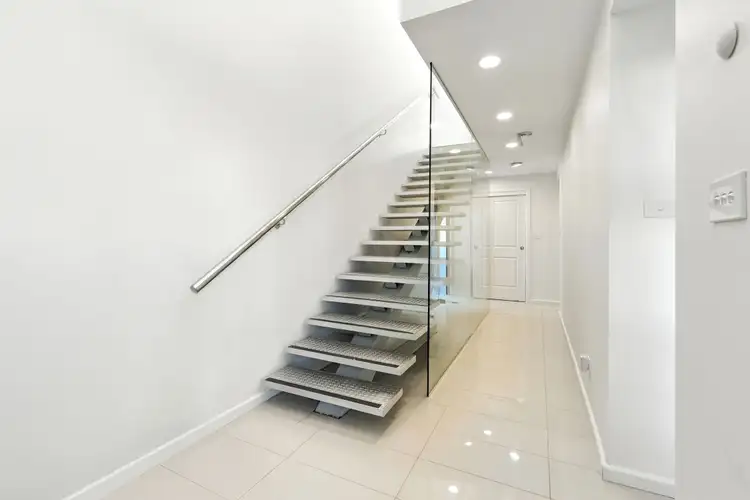 Third view of Homely house listing, 2/161 Bathurst Street, Hobart TAS 7000