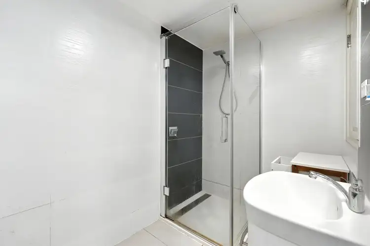 Fifth view of Homely house listing, 2/161 Bathurst Street, Hobart TAS 7000