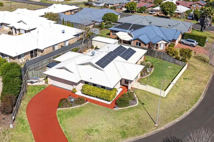 18 Salisbury Street, Darling Heights QLD 4350