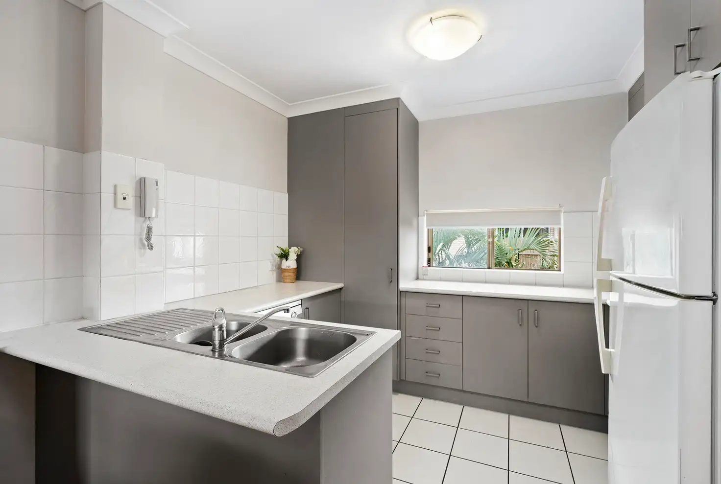 Main view of Homely unit listing, 12/17 Lather Street, Southport QLD 4215