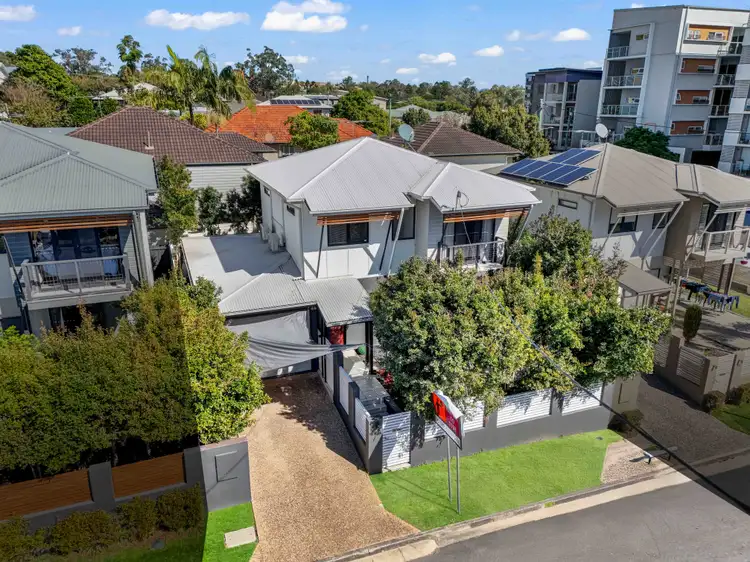 41 Curwen Terrace, Chermside QLD 4032