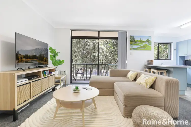 2/14 Hindmarsh Avenue, North Wollongong NSW 2500