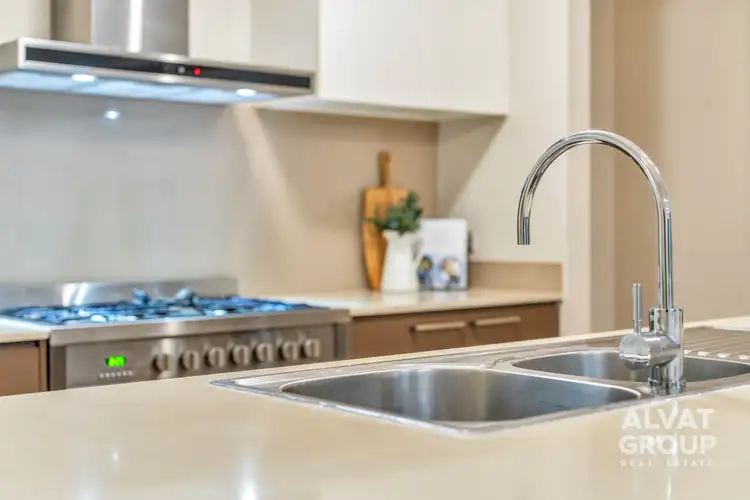 Fifth view of Homely house listing, 31 Bluebell Drive, Craigieburn VIC 3064