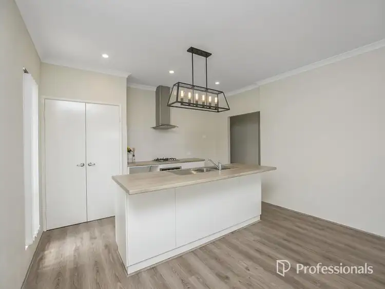 Fourth view of Homely house listing, 17 Peridot Street, Treeby WA 6164