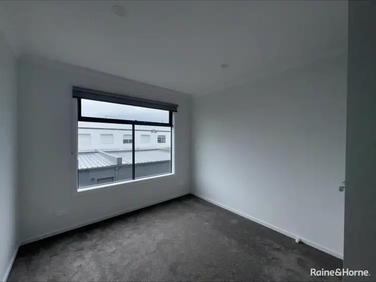 Fifth view of Homely townhouse listing, 3 Glenrothes Street, Strathtulloh VIC 3338