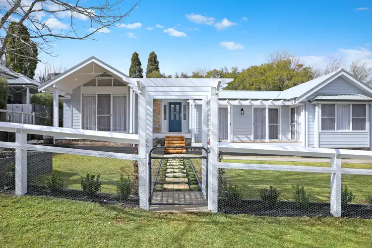 2 Wheen Close, Bowral NSW 2576