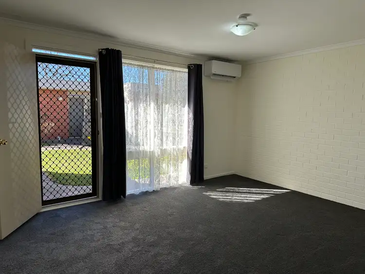 Second view of Homely house listing, 7/2 Macedon Street, Sunbury VIC 3429