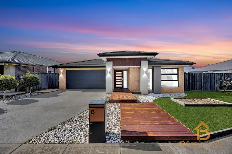 13 NORE CRESCENT, Weir Views VIC 3338