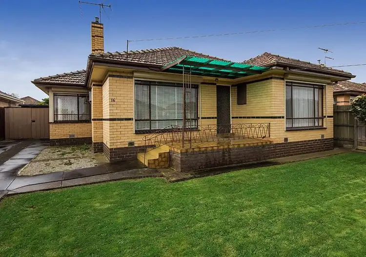 16 Halesworth Street, St Albans VIC 3021