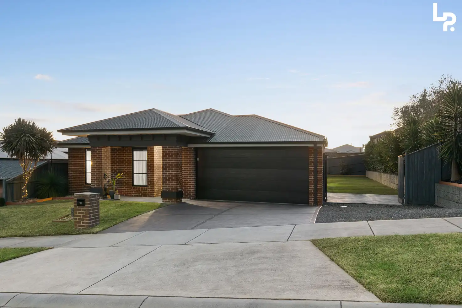 Main view of Homely house listing, 10 Elmside Avenue, Warragul VIC 3820