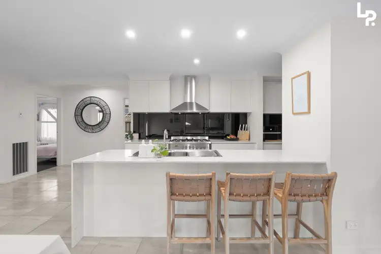 Sixth view of Homely house listing, 10 Elmside Avenue, Warragul VIC 3820