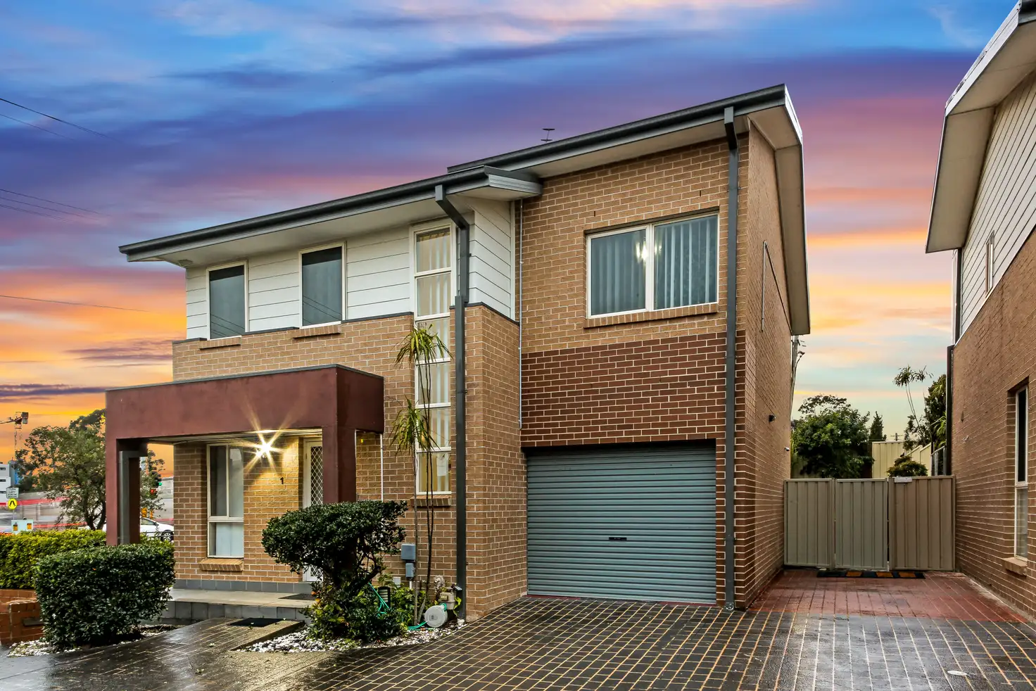 Main view of Homely townhouse listing, 1/2A Federal Road, Seven Hills NSW 2147