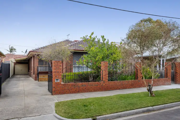6 Rupert Street, Newport VIC 3015