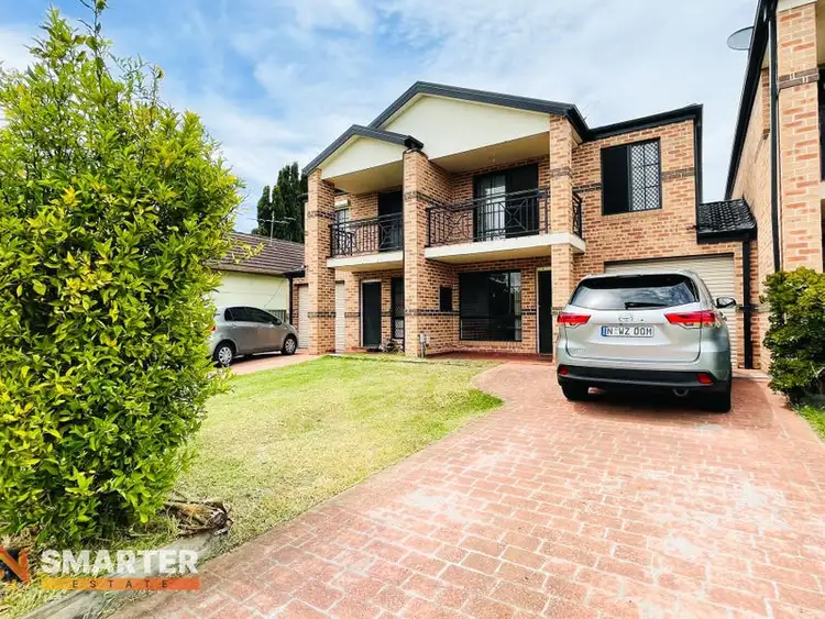 2/64 Prince Street, Canley Heights NSW 2166