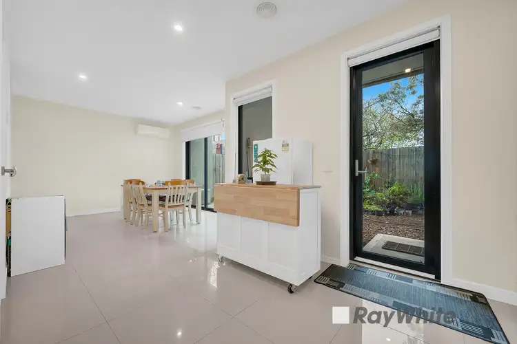Fifth view of Homely townhouse listing, 19 Autumn Crescent, Carrum Downs VIC 3201