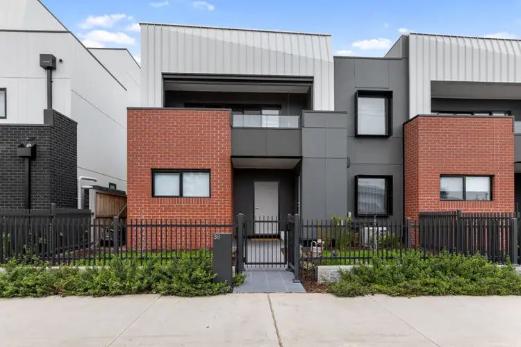 38 Kyle Road