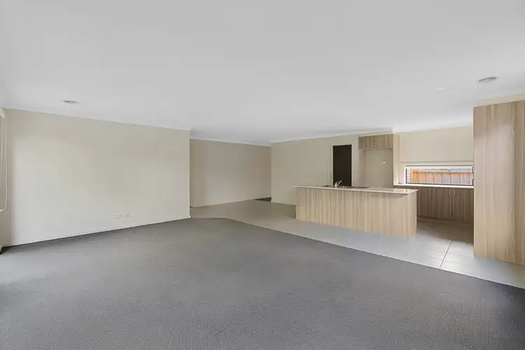 Third view of Homely unit listing, 9/98 Lampard Road, Drouin VIC 3818