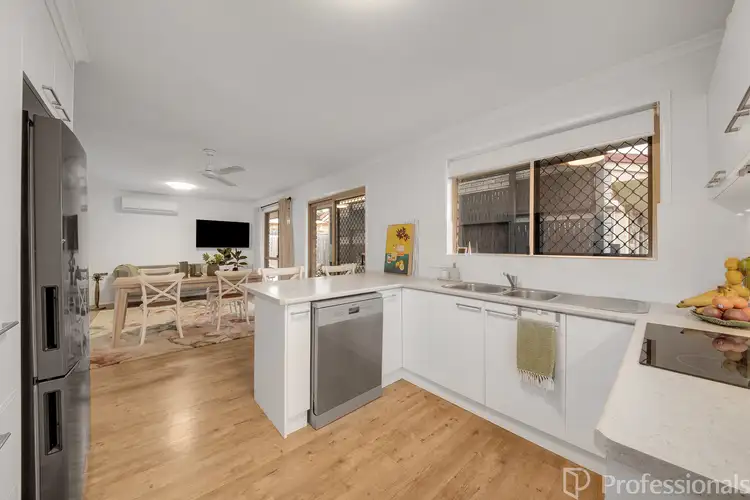 Sixth view of Homely house listing, 3 Weatherly Court, Clinton QLD 4680
