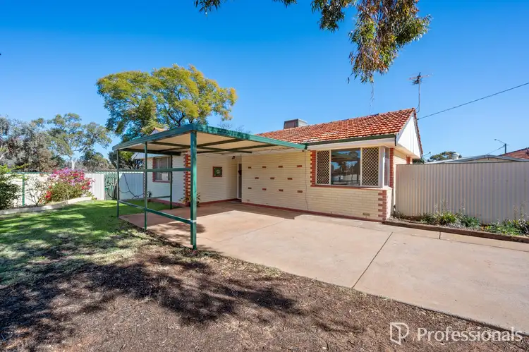 120 Ward Street, Lamington WA 6430