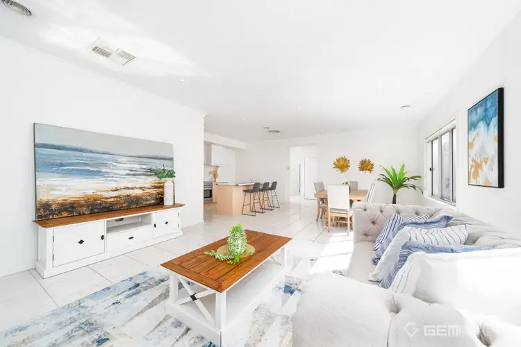 6 Quarter Street, Roxburgh Park VIC 3064
