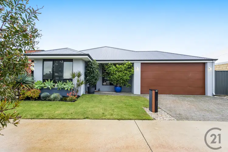 29 Dragonfly Boulevard, Lakelands WA 6180