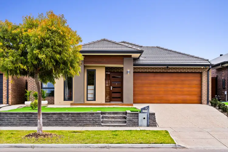 Second view of Homely house listing, 10 Rondo Drive, Manor Lakes VIC 3024