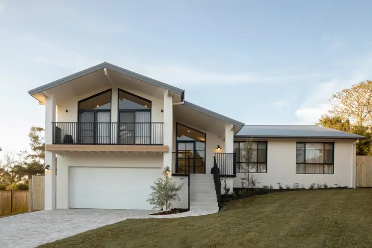 6 Parklands Close, Bateau Bay NSW 2261