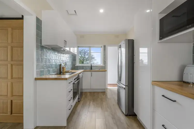 Second view of Homely block of units listing, 481 Lamport Crescent, West Albury NSW 2640