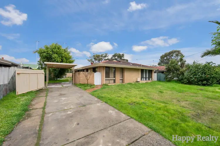 22 Huggins Road, Thornlie WA 6108