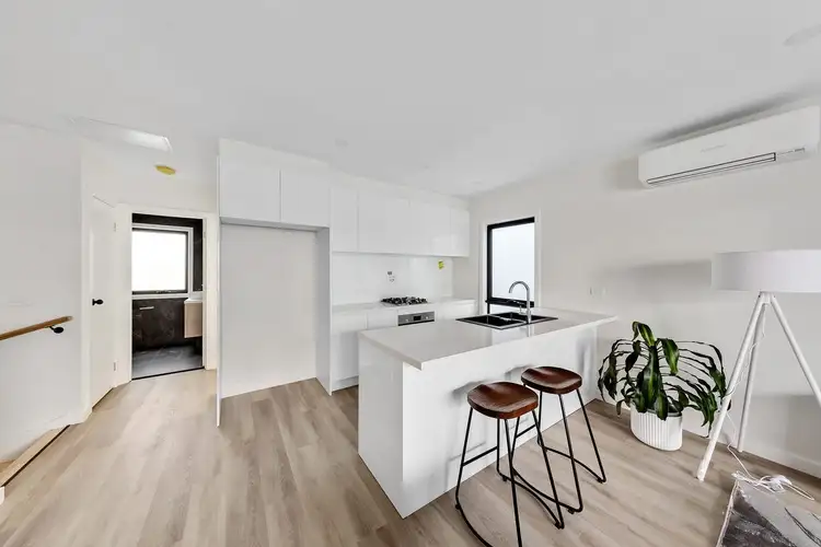 Second view of Homely unit listing, 10/32 Scott Avenue, St Albans VIC 3021