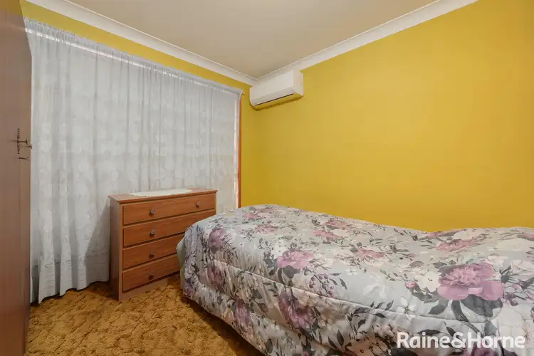 Fourth view of Homely house listing, 2 Alexander Crescent, Macquarie Fields NSW 2564