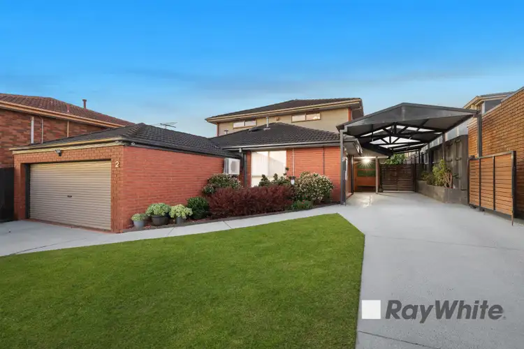 Second view of Homely house listing, 2 Shawnee Court, Narre Warren VIC 3805