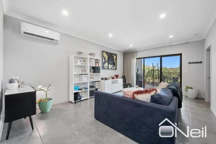 Seventh view of Homely house listing, 4/14 Gelirah Lane, Martin WA 6110