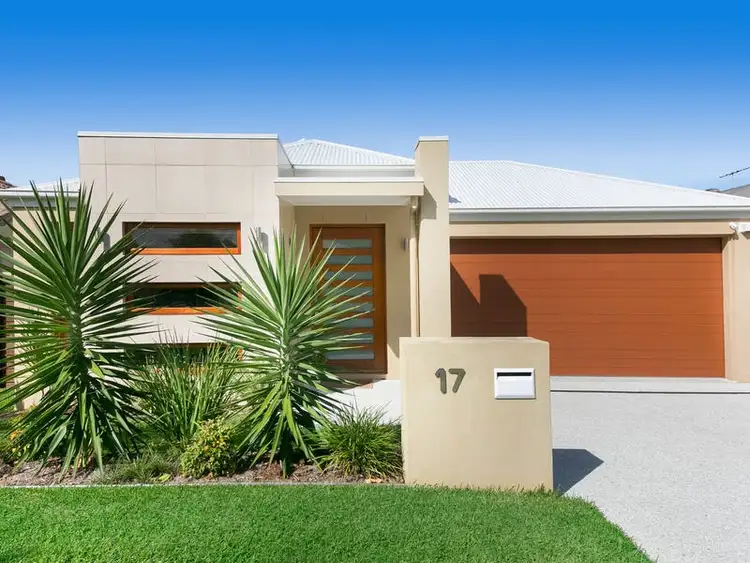 17 Bailey Street, Wakerley QLD 4154
